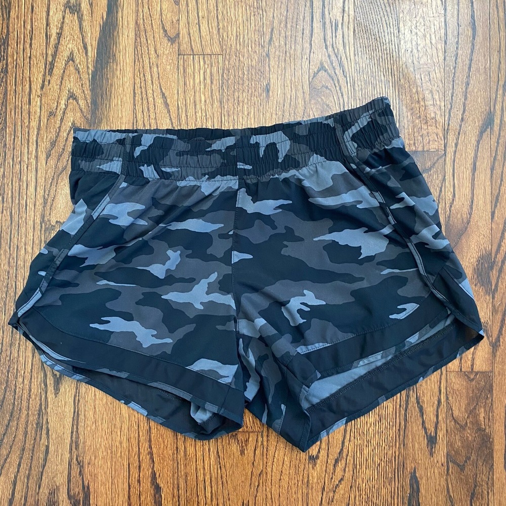 Athleta Women's Racer Run Shorts 4 Camo Gray Black Size S Athleisure Gym Sporty‎